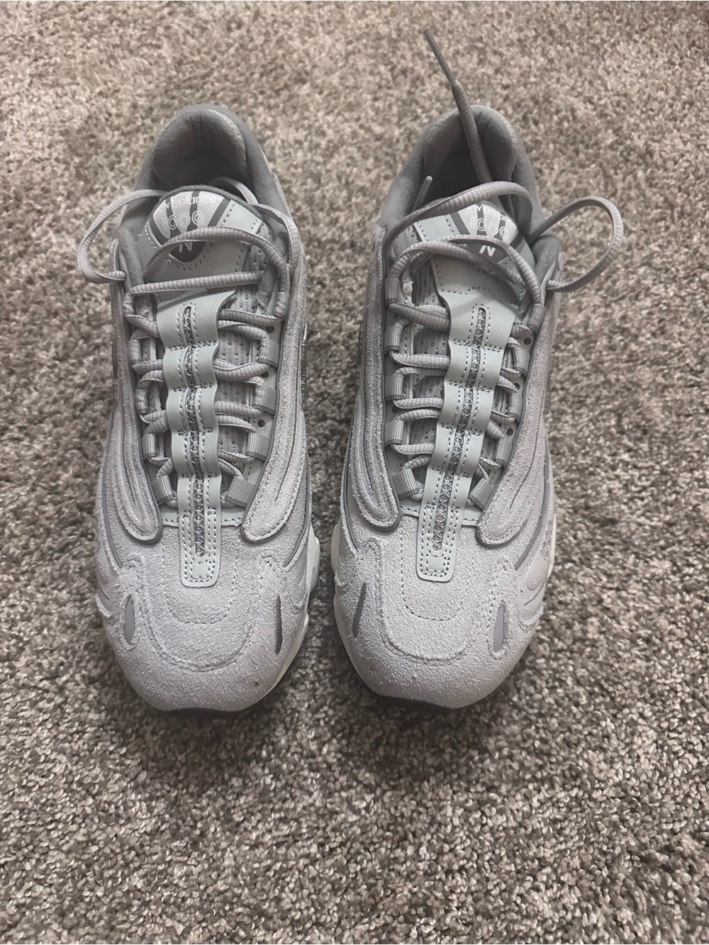 New Balance Womens Light Grey Athletic Sneakers